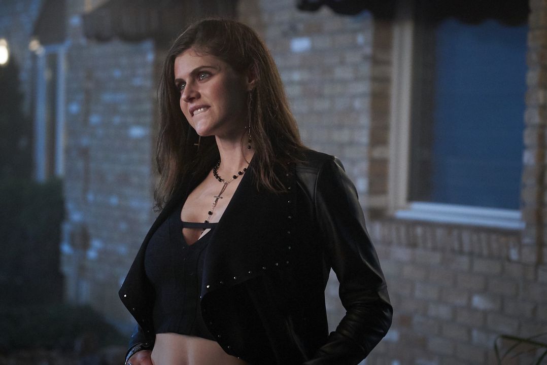 We Summon The Darkness : Foto Alexandra Daddario