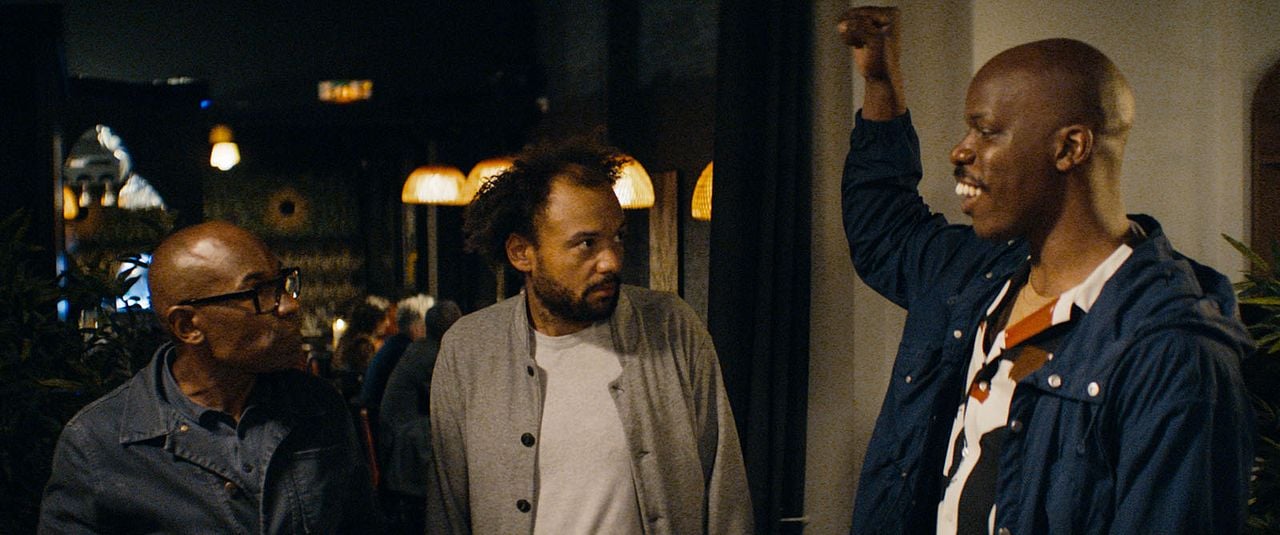 Quite Simply Black : Foto