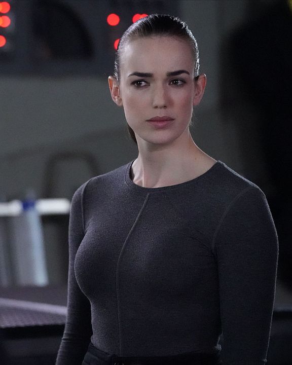 Foto Elizabeth Henstridge