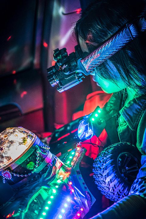 Estación Zombie 2: Península : Foto