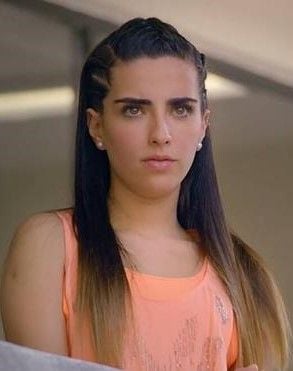 Póster Fernanda Urdapilleta