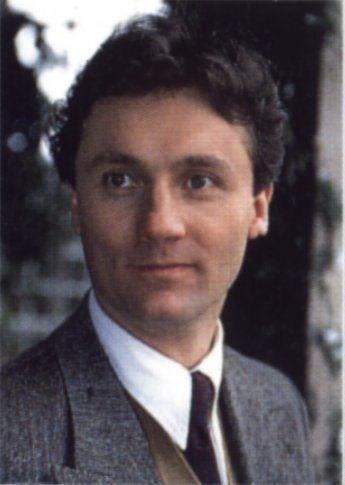 Póster Aden Gillett