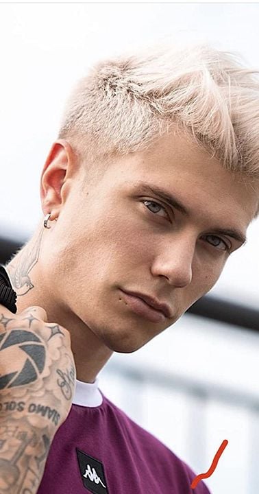 Póster Benjamin Mascolo