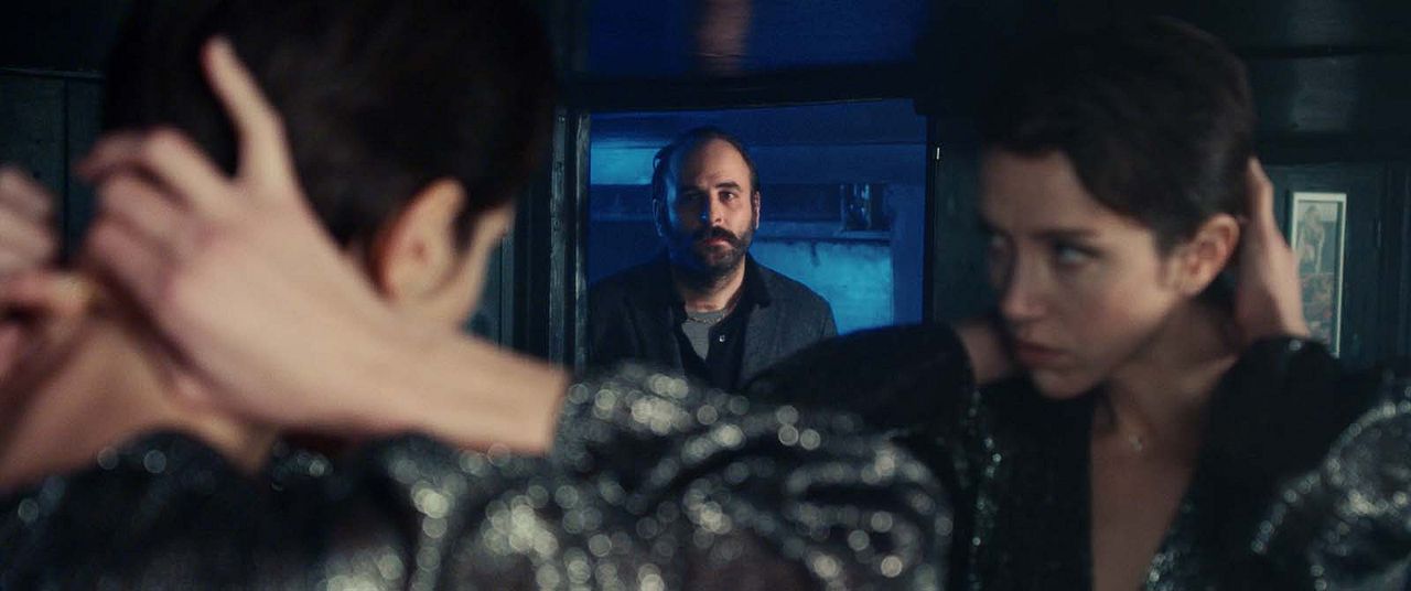 Médico de noche : Foto Vincent Macaigne, Sara Giraudeau