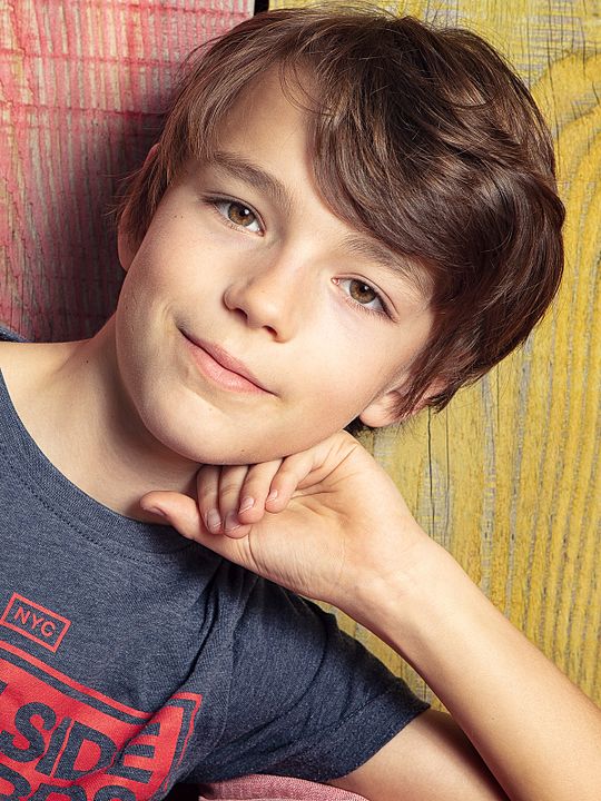 Póster Hugo Questel