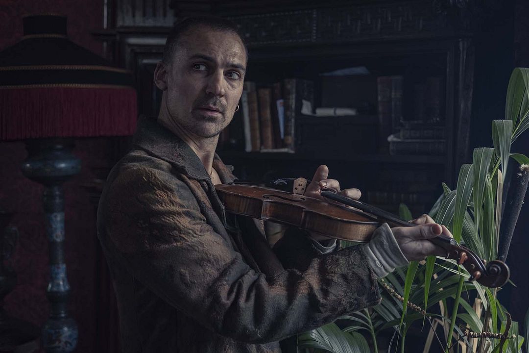 Foto Henry Lloyd-Hughes