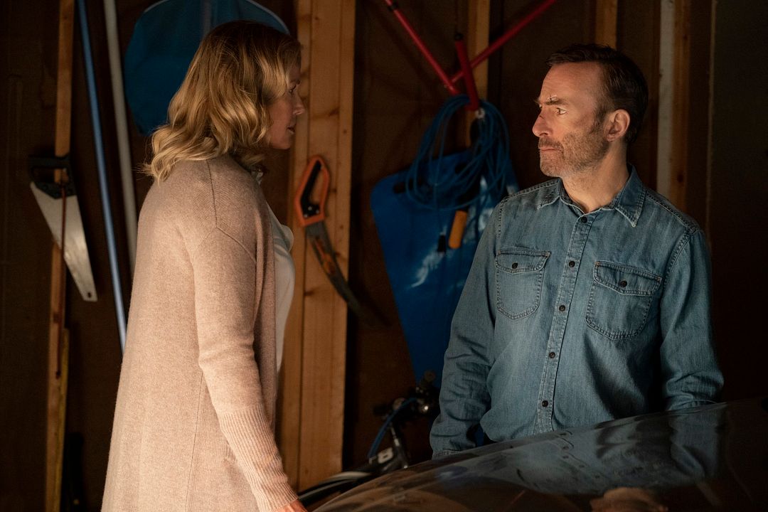 Nadie : Foto Bob Odenkirk, Connie Nielsen