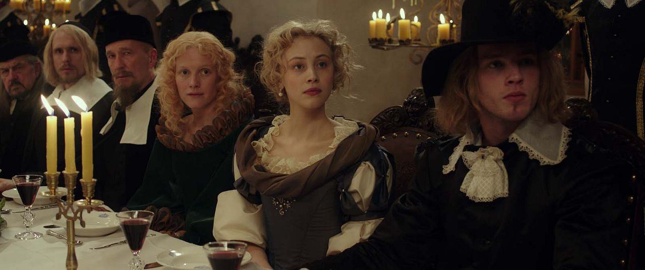 Reina Cristina : Foto Sarah Gadon