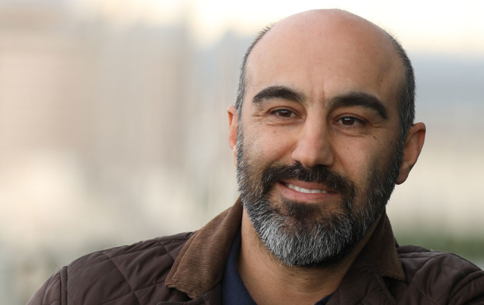 Póster Mohsen Tanabandeh