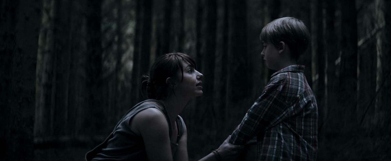 El bosque maldito : Foto Seana Kerslake