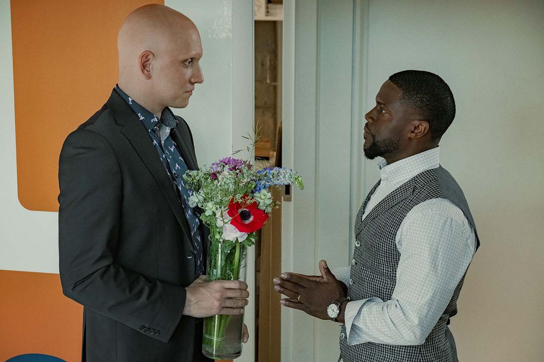 Paternidad : Foto Kevin Hart, Anthony Carrigan