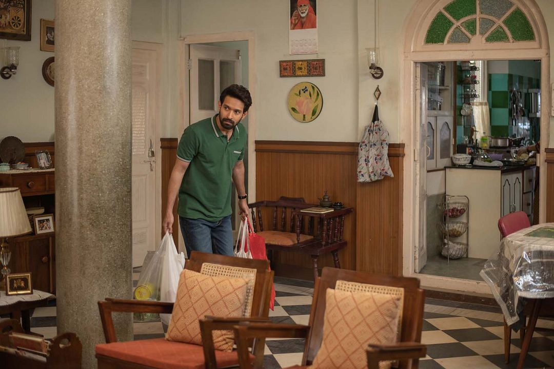 La belleza y el enigma : Foto