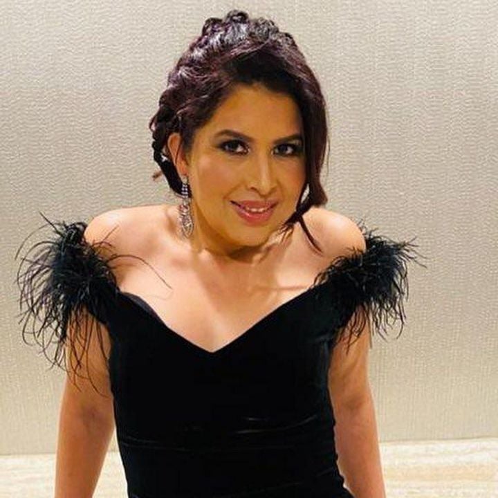 Póster Liliana Arriaga