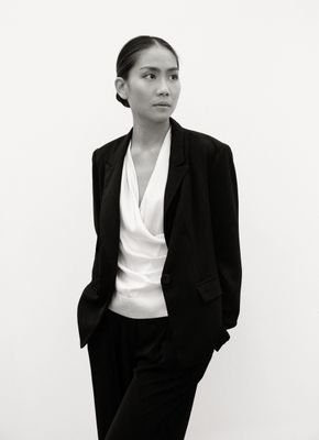 Póster Dujdao Vadhanapakorn