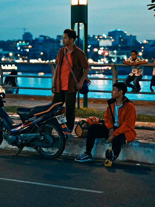 White Building : Póster