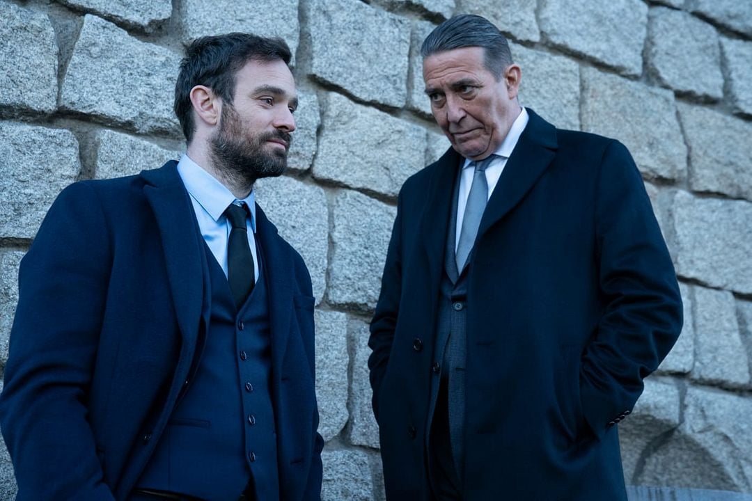 Foto Ciarán Hinds, Charlie Cox