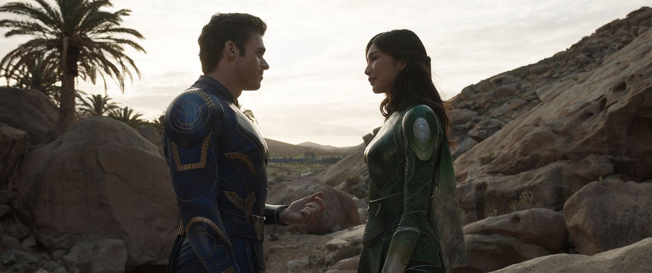 Eternals : Foto Gemma Chan, Richard Madden