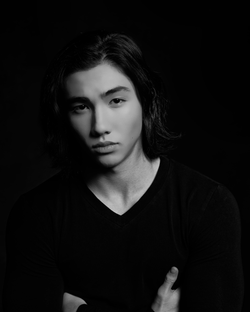 Póster Sebastian Amoruso