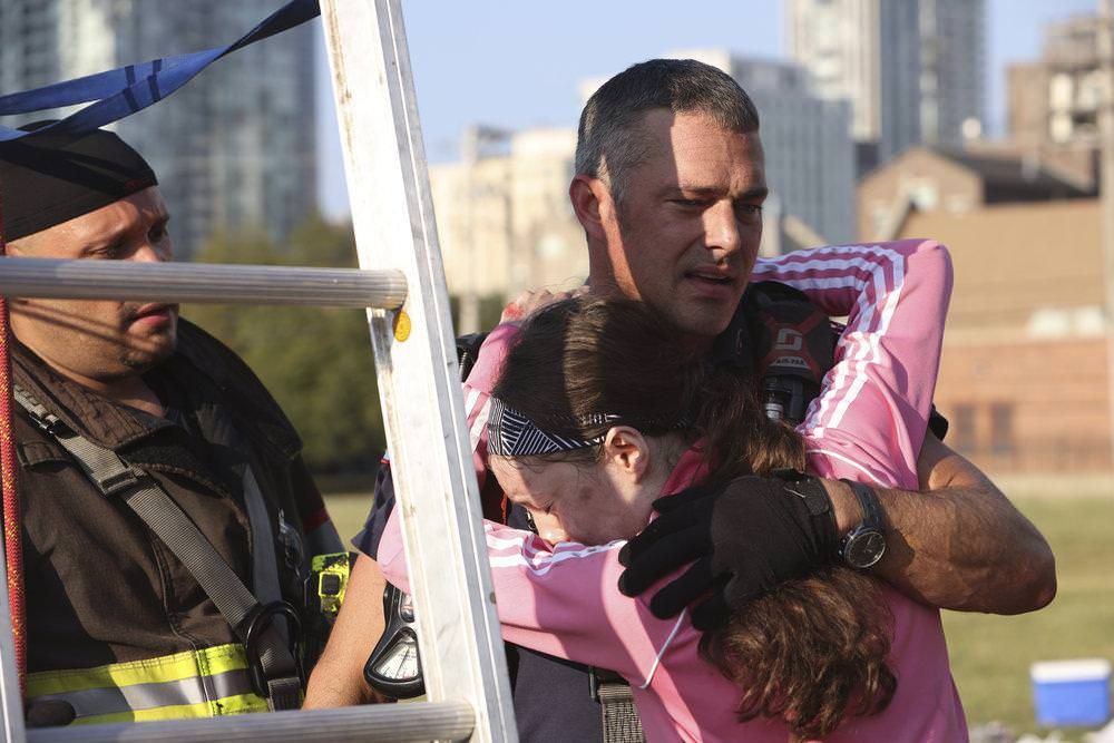 Chicago Fire : Foto Taylor Kinney, Joe Minoso