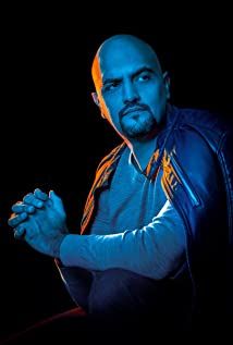 Póster Alejandro Hidalgo