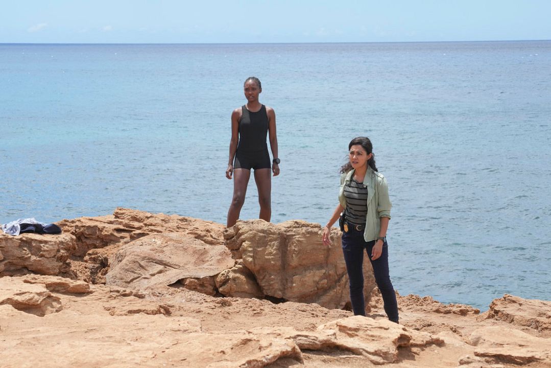 NCIS: Hawai'i : Foto Ashleigh LaThrop