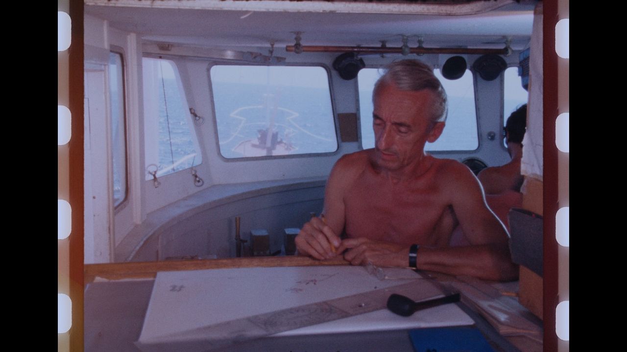 Becoming Cousteau : Foto