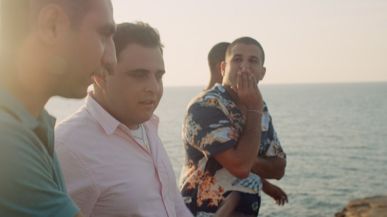 Death of A Virgin and the Sin of Not Living : Foto