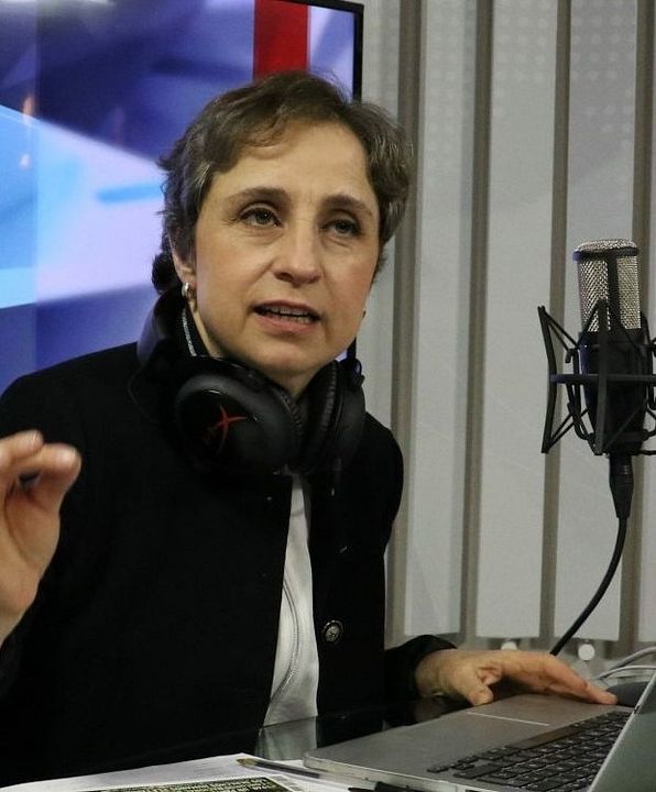 Póster Carmen Aristegui