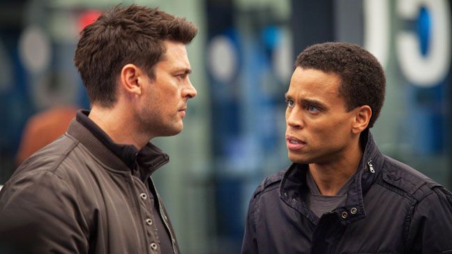 Foto Karl Urban, Michael Ealy
