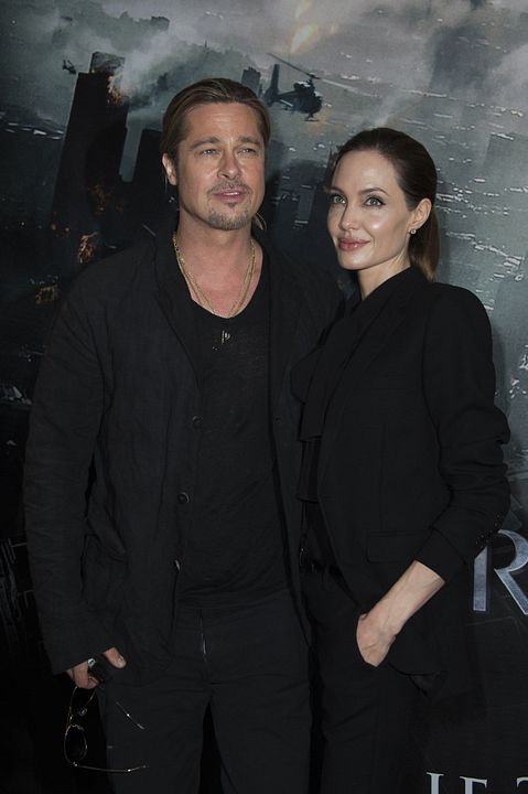Guerra mundial Z : Cobertura de revista Angelina Jolie, Brad Pitt