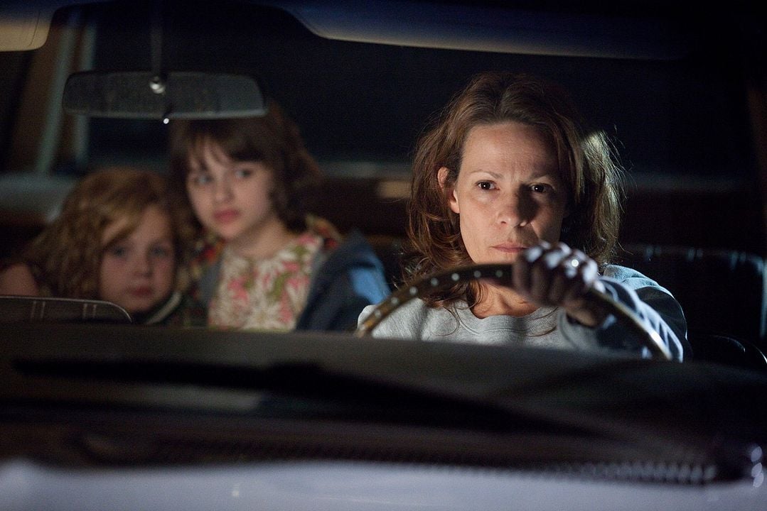 El Conjuro : Foto Lili Taylor, Joey King
