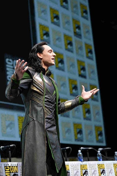 Thor: Un mundo oscuro : Cobertura de revista