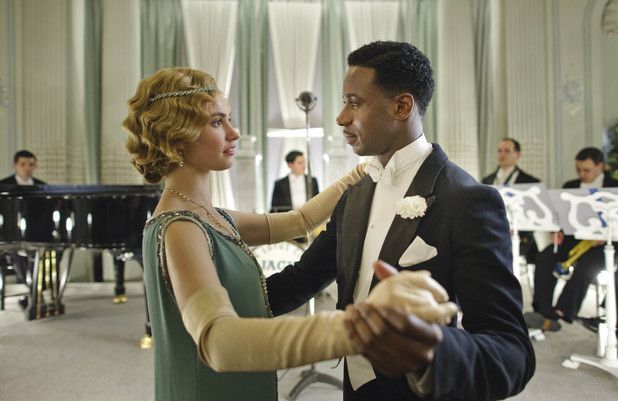 Downton Abbey : Foto Lily James, Gary Carr