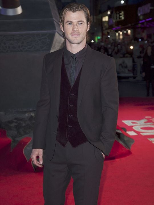 Thor: Un mundo oscuro : Cobertura de revista Chris Hemsworth