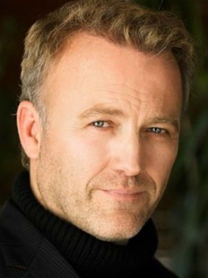 Póster James McGowan