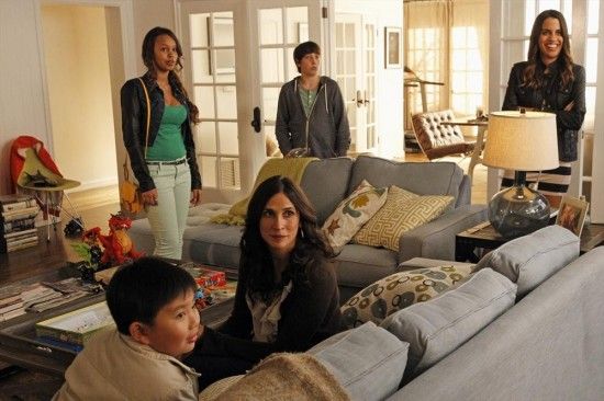 Foto Natalie Morales, Michaela Watkins, Alisha Boe