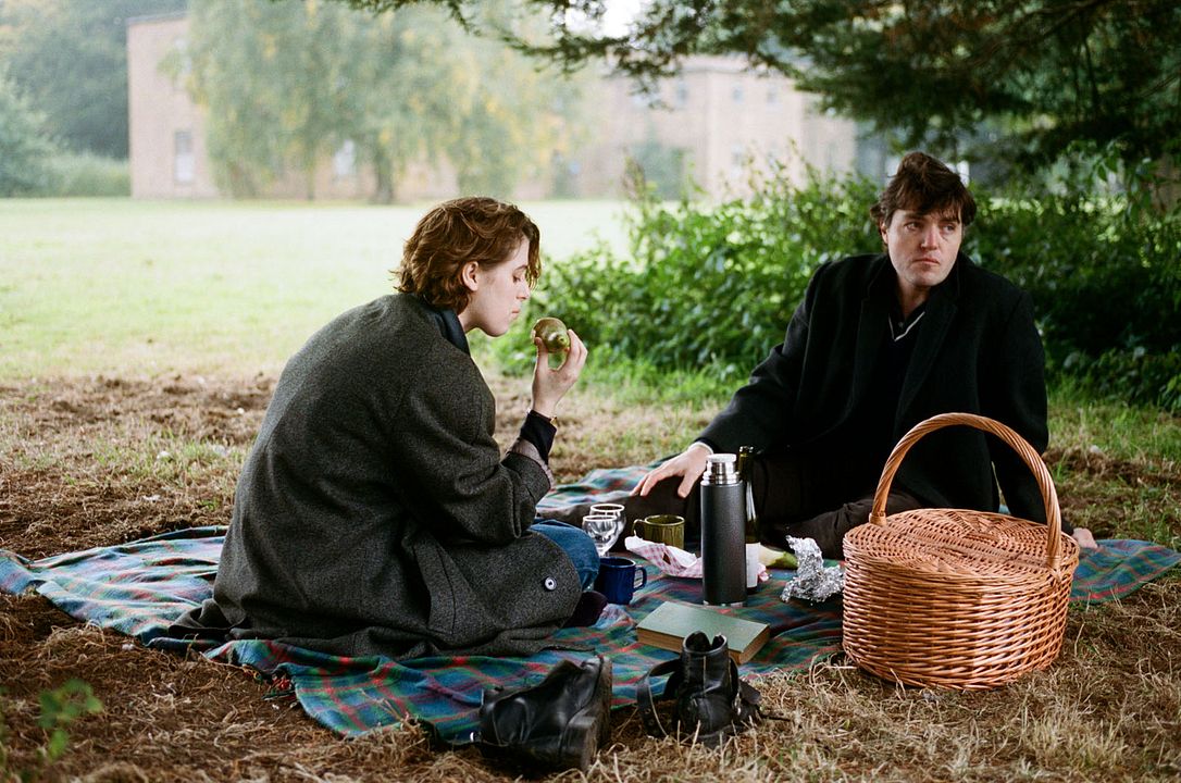 The Souvenir : Foto Tom Burke, Honor Swinton Byrne