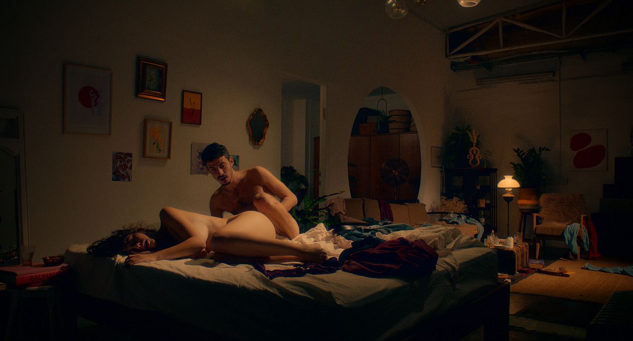 All Eyes off Me : Foto