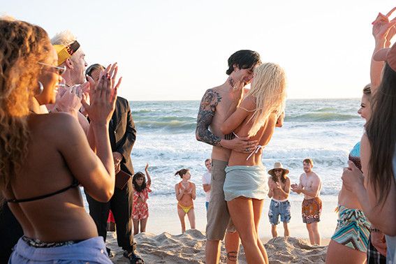 Pam & Tommy : Foto Sebastian Stan, Lily James