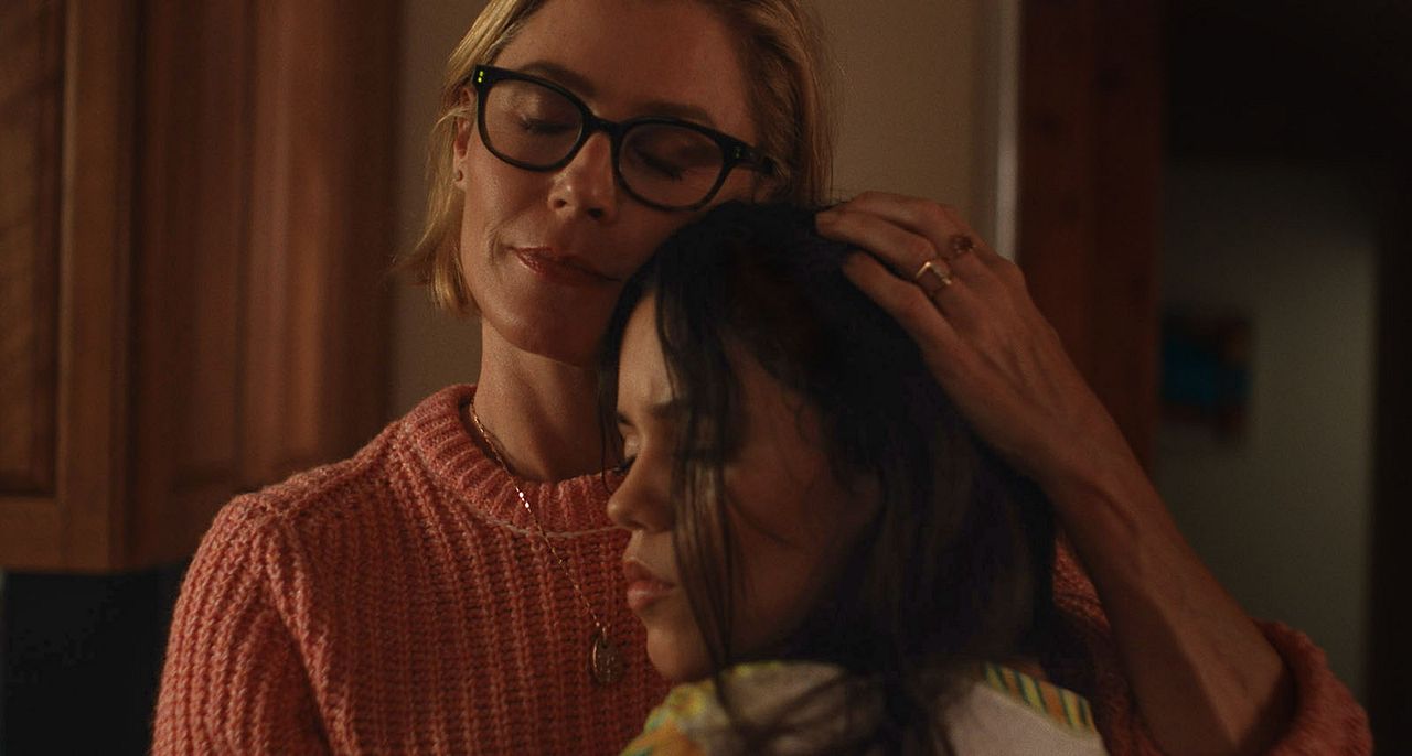 The Fallout: La vida después : Foto Julie Bowen, Jenna Ortega