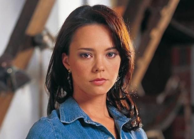 Póster Natasha Klauss