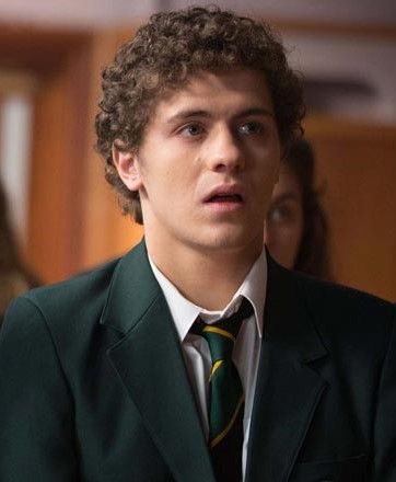 Póster Dylan Llewellyn