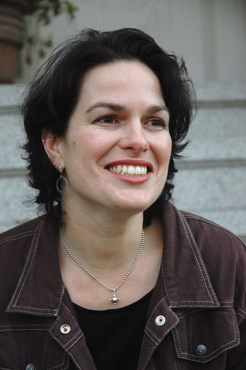 Póster Amanda Micheli