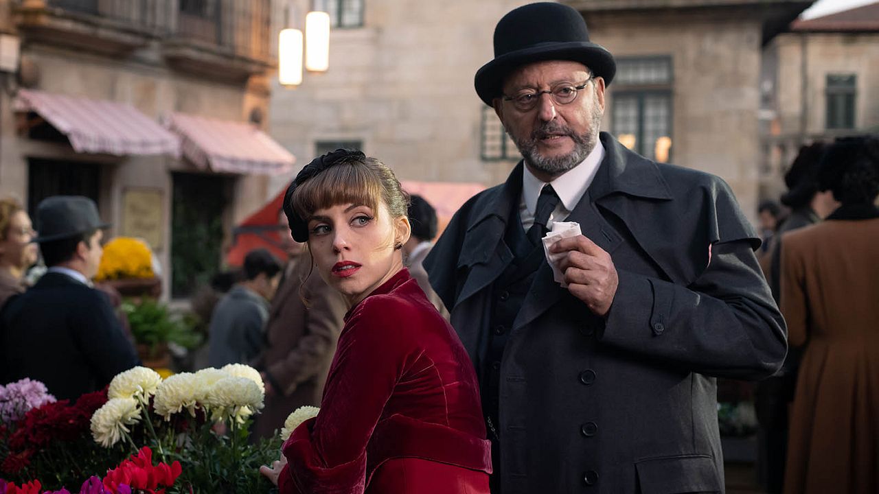Foto Jean Reno, Aura Garrido
