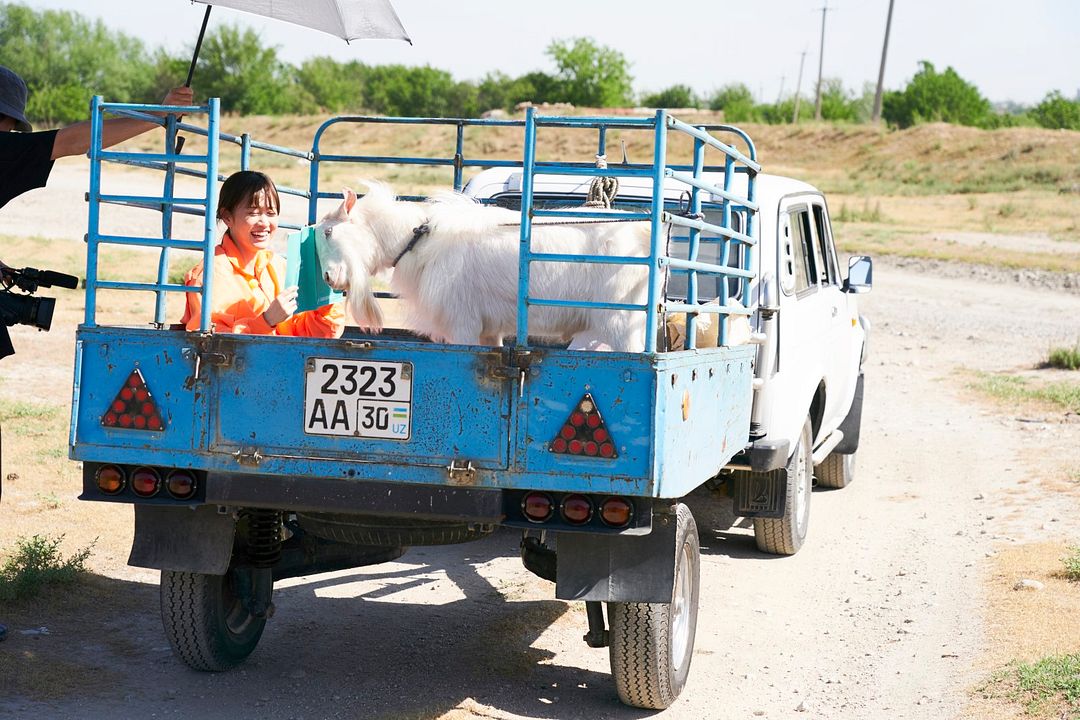 To the Ends of the Earth : Foto