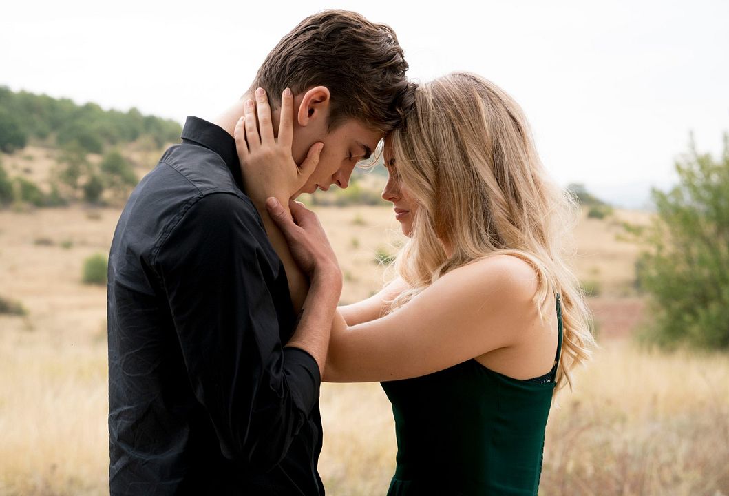 After: Amor Infinito : Foto Hero Fiennes Tiffin, Josephine Langford