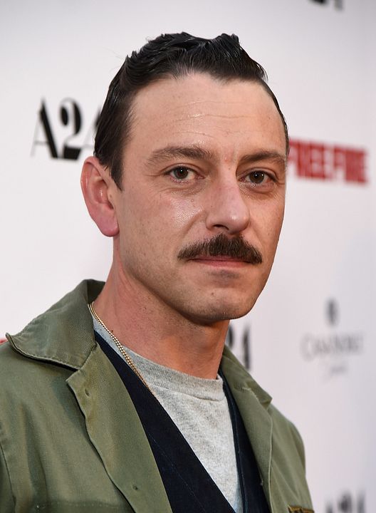 Póster Enzo Cilenti