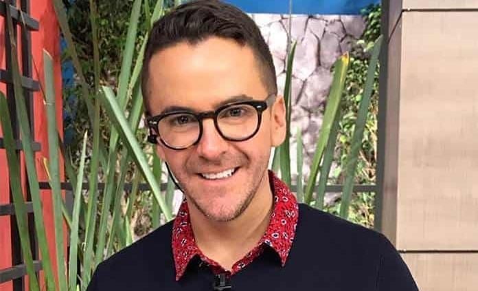 Póster Mauricio Mancera