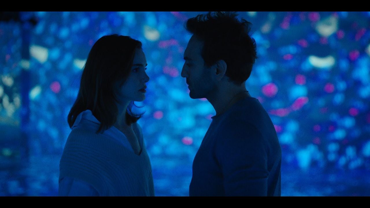 Juego de Amor y Mentiras : Foto