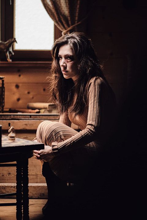 The Darker The Lake : Foto